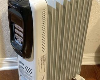 RADIATOR STYLE HEATER. THESE ARE SO NICE!