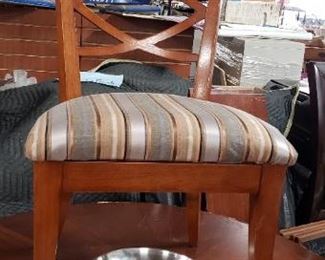 Large Round Table with Heavy base, 2 Leafs & (4) Newly Upholstered Chairs (table needs work) $495