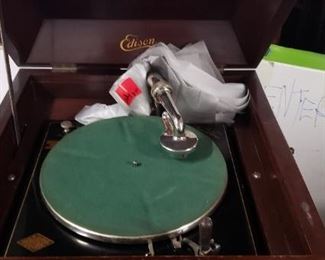 Antique Edison Victrola   Call