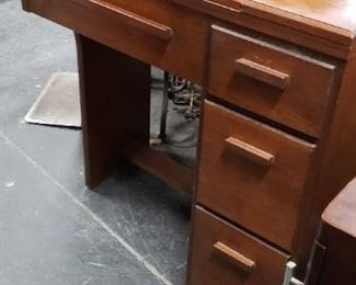 Vintage 1953 Singer #201-2 Straight Stitch Leather Sewing Machine With MCM Cabinet & Accessories  Works    $750