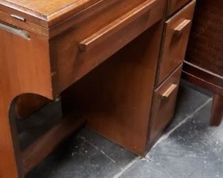 Vintage 1953 Singer #201-2 Straight Stitch Leather Sewing Machine With MCM Cabinet & Accessories  Works    $750