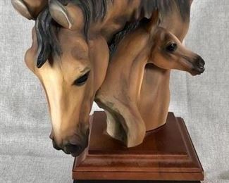 Mill Creek Studio Horse Statue