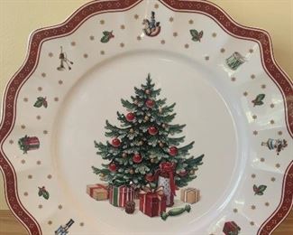 #1194A - Villeroy and Boch Toys Delight Christmas platter - $28