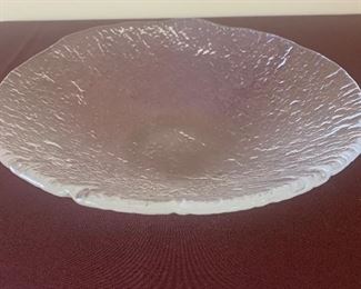 #1069A - 13” glass serving bowl - $10
