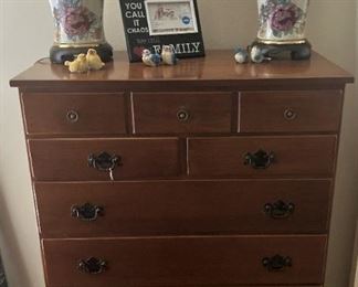 Chest of drawers