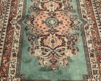 Rug - 4 feet 6 inches x 6 feet 6 inches