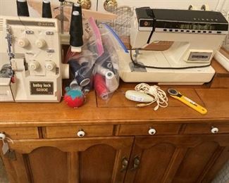 Serger & sewing machine