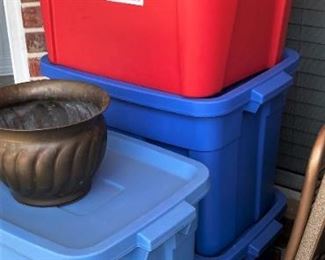 Storage tubs