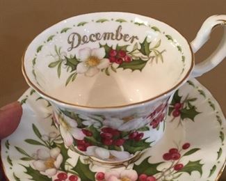 Royal Albert, Bone China December Flower of the Month Series
“Christmas Rose”