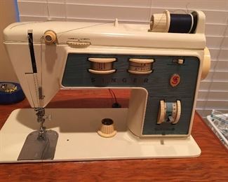 Singer “Touch & Sew” Sewing Machine with Roomy Handmade Sewing Table & Original Touch & Sew Manuel