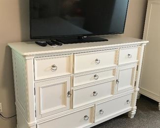 Flat Screen TV, White Modern Dresser