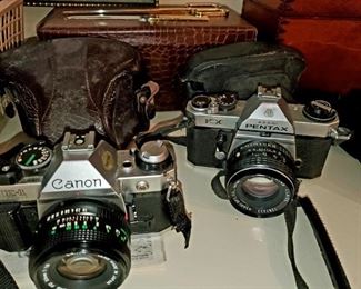 Cannon Camera, 35mm, extra lenses,  Pentax  35mm, extra lenses, Pentax digital  