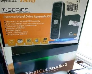  Computer software, Final Cut Studio 2,  T Series external hard drive