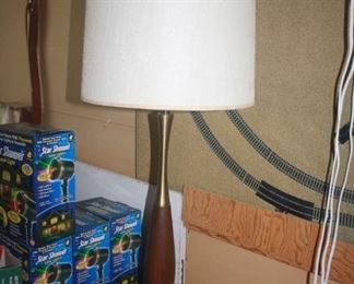 DANISH MODERN TABLE LAMP