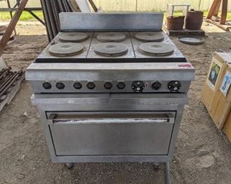 Hobart 6 Top Electric Range With Oven Below