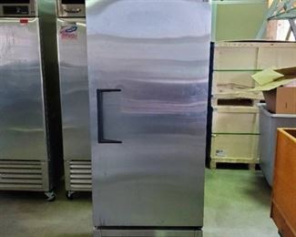 True Freezer T-23F