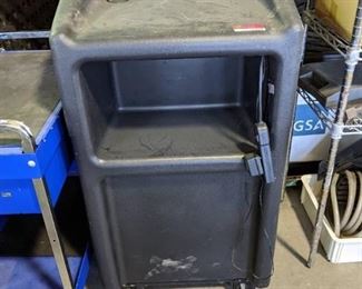 AmpliVox Rolling Podium