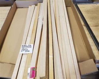 Assorted Lengths Maple Boards