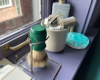 Shaving brush with stand and vintage razors 