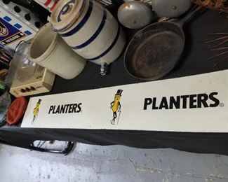 Planter's Peanut Sign