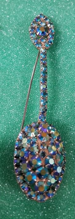 Vintage Broach 