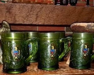 Vintage kitchen ware 