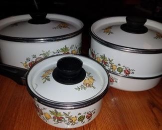 Vintage and modern kitchenware. Pots and pans