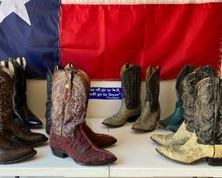 Beautiful men’s cowboy boots various makers, Tony Lama, stingray, eel, snakeskin, leather sizes 9-9.5