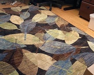 Large organic leaf motif Area rug
