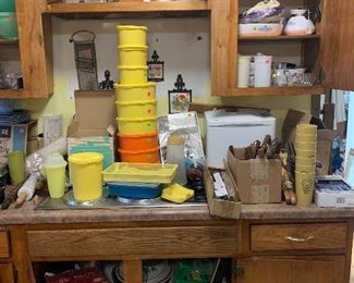 Tupperware, Kitchen Items, Knives, Bread Machine