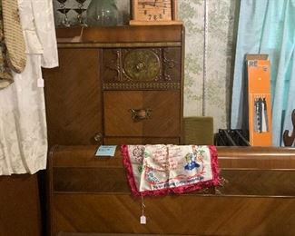 Antique bedroom furniture 