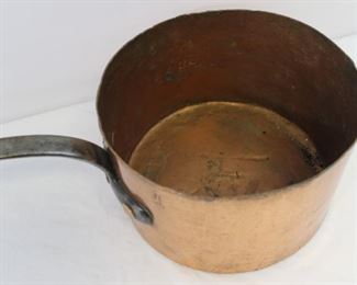 Vintage B.D. Co./J.L. Grand Coppersmiths Large Copper Pot
