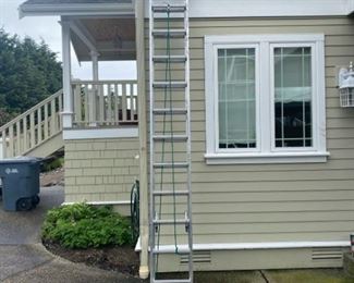 CAFO307 Extension Ladder 24ft