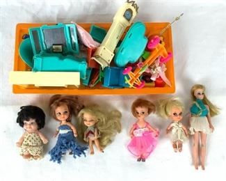 CAFO625 Vintage Liddle Kiddles and toys