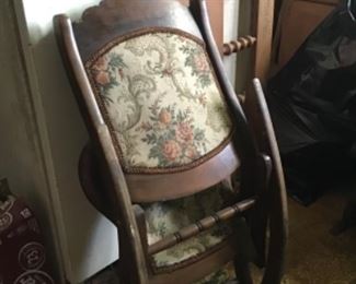 Folding rocking chair