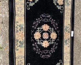 Chinese Oriental Rug - Hand-made from Yunnan , 100% wool pile, hand carved and hand knotted fringe