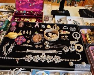 Much costume jewelry