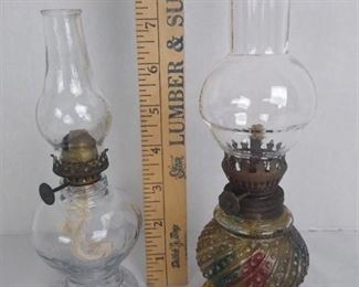 2 mini oil lamps