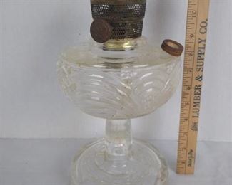 NU-Type Model B Aladdin oil lamp (No chimney)