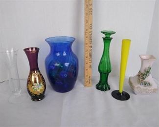 6 assorted home decor vases
