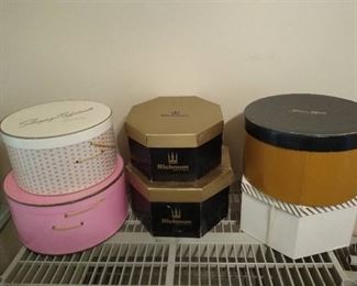 6 vintage empty hat boxes