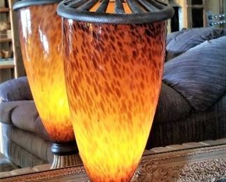 Gorgeous table lamp.