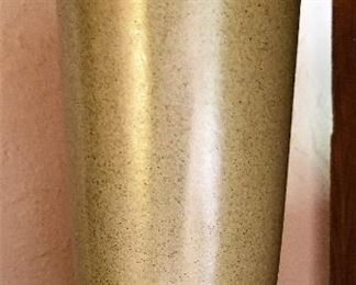Gold vase.