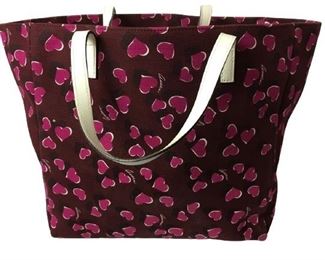 -Purple/Pink Monogrammed Heartbit Canvas
-Ivory Leather Straps
-30cm x 30cm x 14cm
-AAP8320
Luxury women's accessories, ladies handbags, luxe designer purses, high fashion accessory, fashion styles and trends