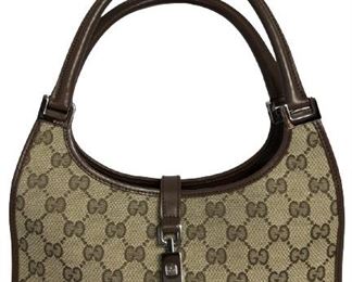 Shoulder Bag Gucci Jackie O Hobo
-Beige/Dark Brown Monogrammed Canvas
-Dark Brown Leather
-Ruthenium Hardware
-26cm x 20cm x 8cm
-AAP8389
Luxury women's accessories, ladies handbags, luxe designer purses, high fashion accessory, fashion styles and trends