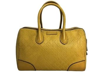 HandbagGucci Mini Boston
-Yellow Diamante Coated Canvas
-Yellow Leather
-Champagne Gold Hardware
-26cm x 10cm x 17cm
-AAP8938
Luxury women's accessories, ladies handbags, luxe designer purses, high fashion accessory, fashion styles and trends