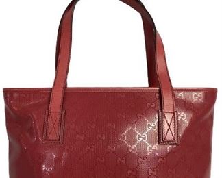 Gucci Imprint Canvas Coated Totebag
-Raspberry Guccissima Imprint Coated Canvas
-Raspberry Leather
-Silver Hardware
-34cm x 20cm x 9cm
-AAP7159
Luxury women's accessories, ladies handbags, luxe designer purses, high fashion accessory, fashion styles and trends