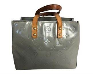 Luxury women's accessories, ladies handbags, luxe designer purses, high fashion accessory, fashion styles and trends
-Mint Green Monogram Calfskin Vernis w/Vachetta
-Golden Brass Hardware
-23cm x 18cm x 10cm
-AAP8896