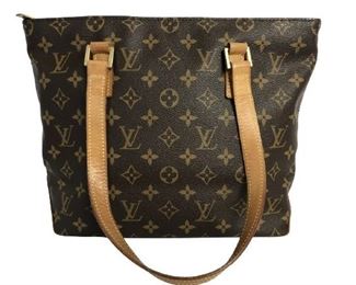 -Brown Monogram Canvas
-Double flat leather handles
-16" L x 4.25" W x 12" H
-Gold Grass Hardware
-Single zip closure
-AAN3924