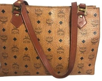 Luxury women's accessories, ladies handbags, luxe designer purses, high fashion accessory, fashion styles and trends
-Cognac Visetos Coated Canvas
-Brown Leather
-35cm x 26cm x 12cm
-AAP8353